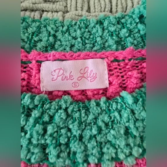 Pink Lily Women's Green/pink Soft Knit Sweater - Size Small Cozy Party - Picture 2 of 9